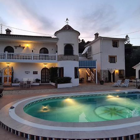 Bed and Breakfast Casa Estrella De Salia Alcaucín Zewnętrze zdjęcie