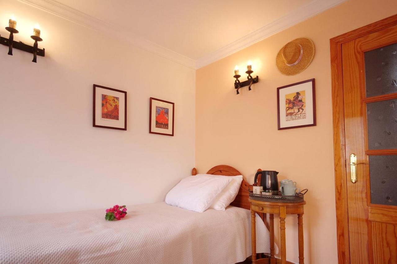 Bed and Breakfast Casa Estrella De Salia Alcaucín Zewnętrze zdjęcie