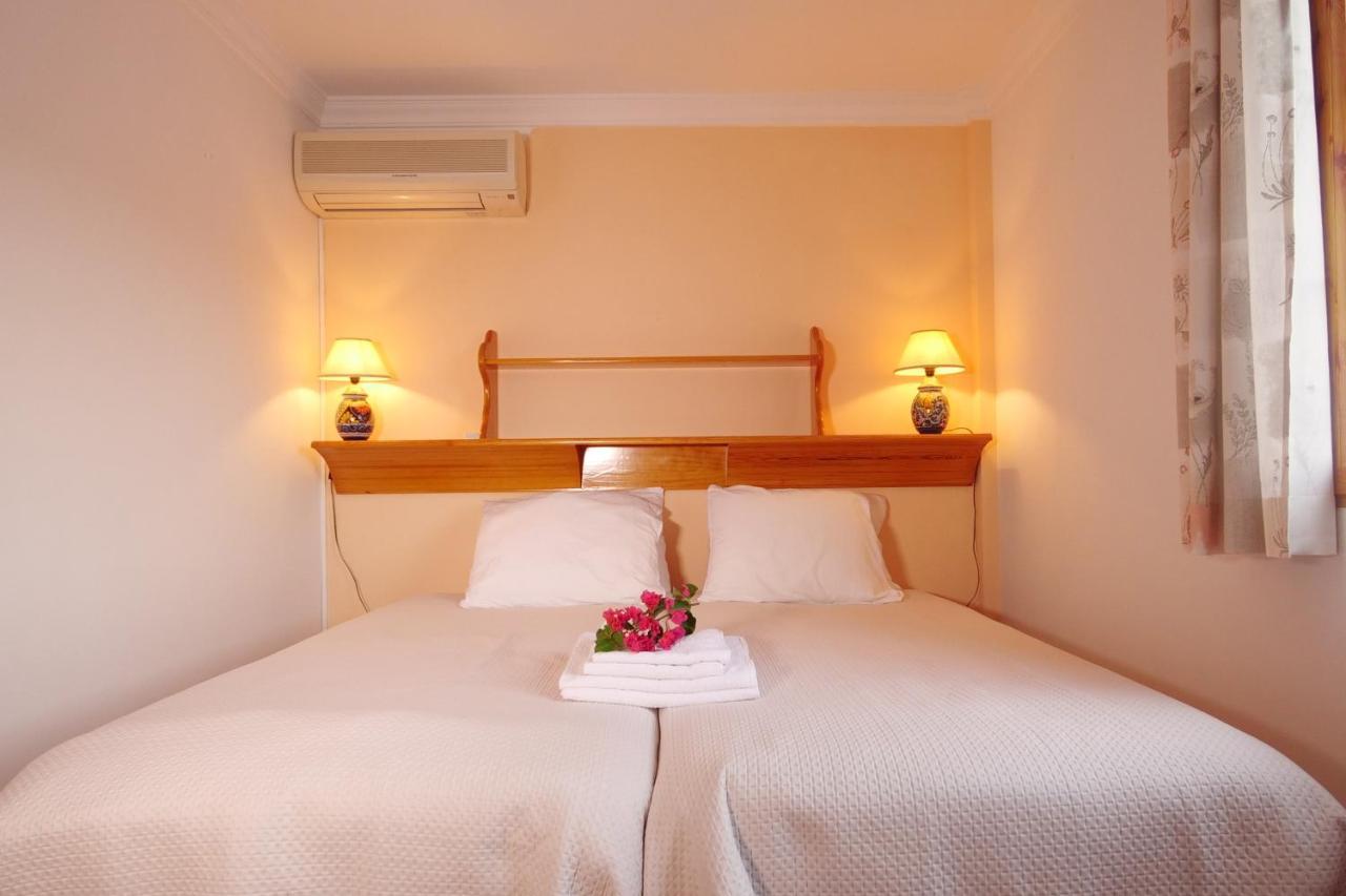 Bed and Breakfast Casa Estrella De Salia Alcaucín Zewnętrze zdjęcie